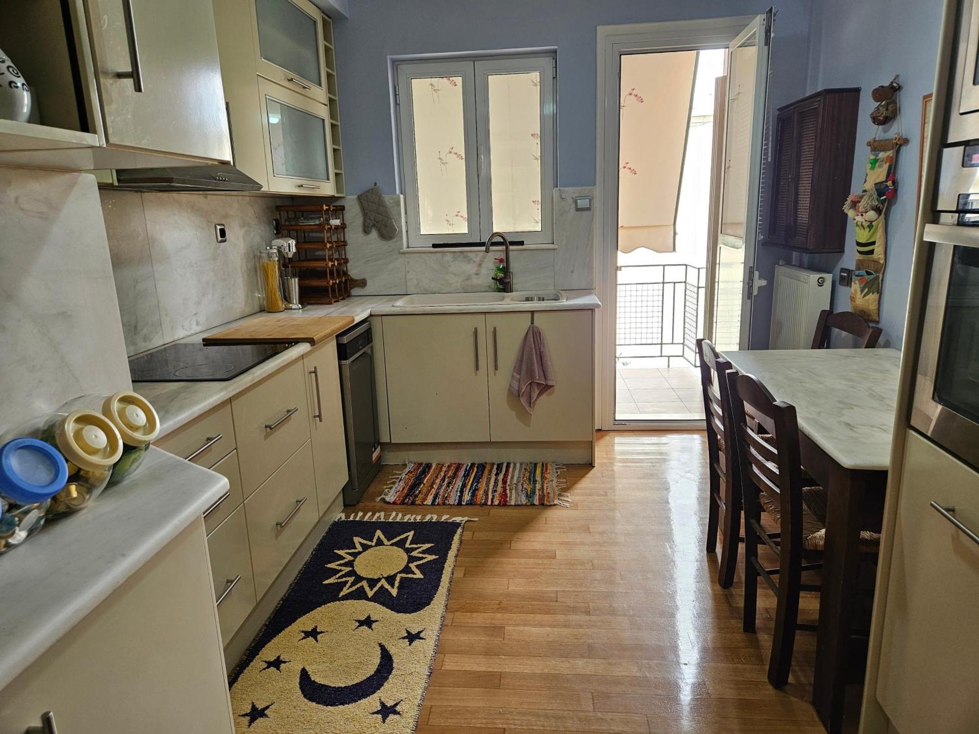 3 Bedder Condo In Ilisia, Megaro Mousikis Atenas Exterior foto